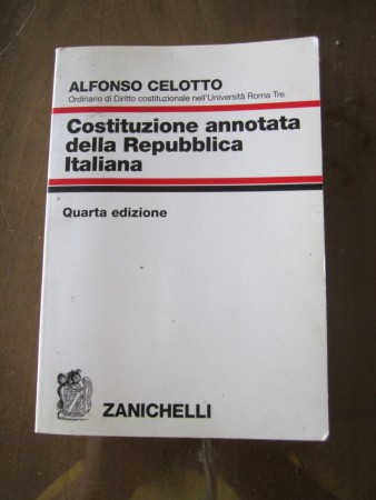 Costituzione annotata della Repubblica italiana. Prezzo: 5 euro + eventuali spese di spedizione